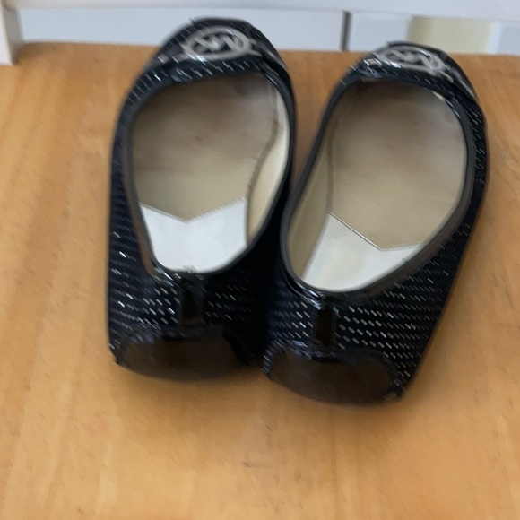 Michael Kors Black Polka Dot Women's Flats - Picture 4 of 7